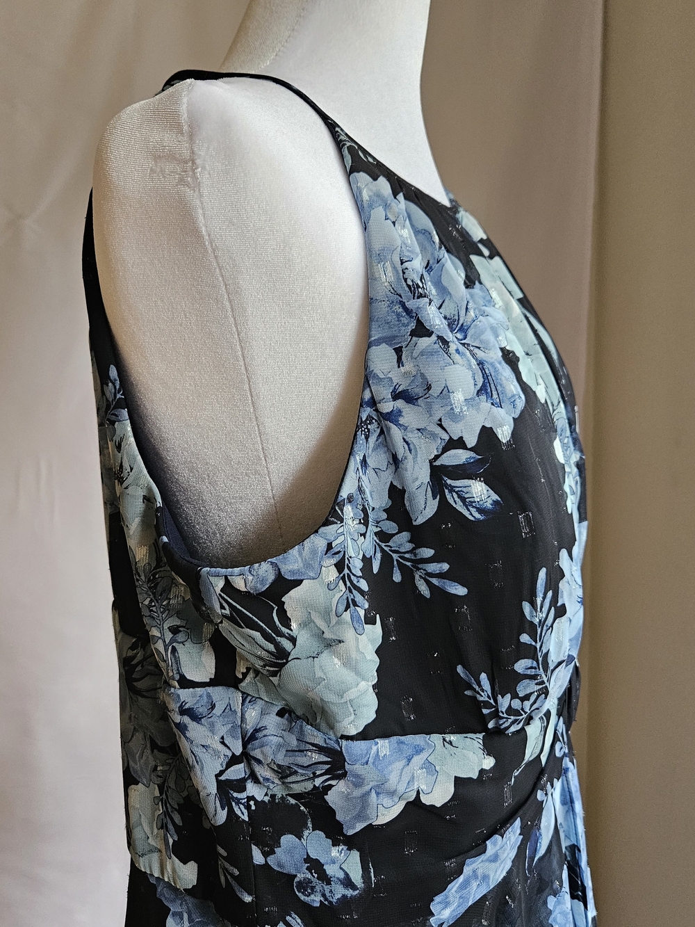 NWOT R&M Richards Floral Maxi Dress Size 16 Blue Metallic Halter Neck - Picture 5 of 16